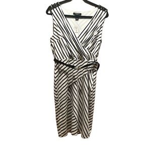 New White House Black Market Striped Dress Size 14P Petite NWT